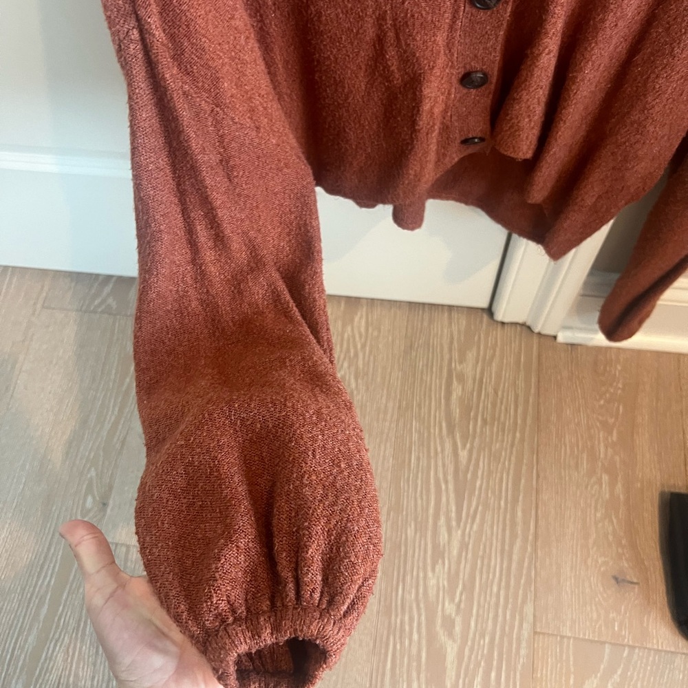 Women's Rust Sweater - Picture 3 of 4